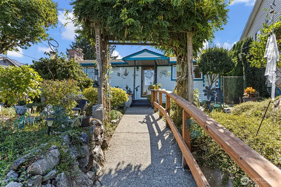 3809 S Trenton Street, Seattle, WA 98118 - #3
