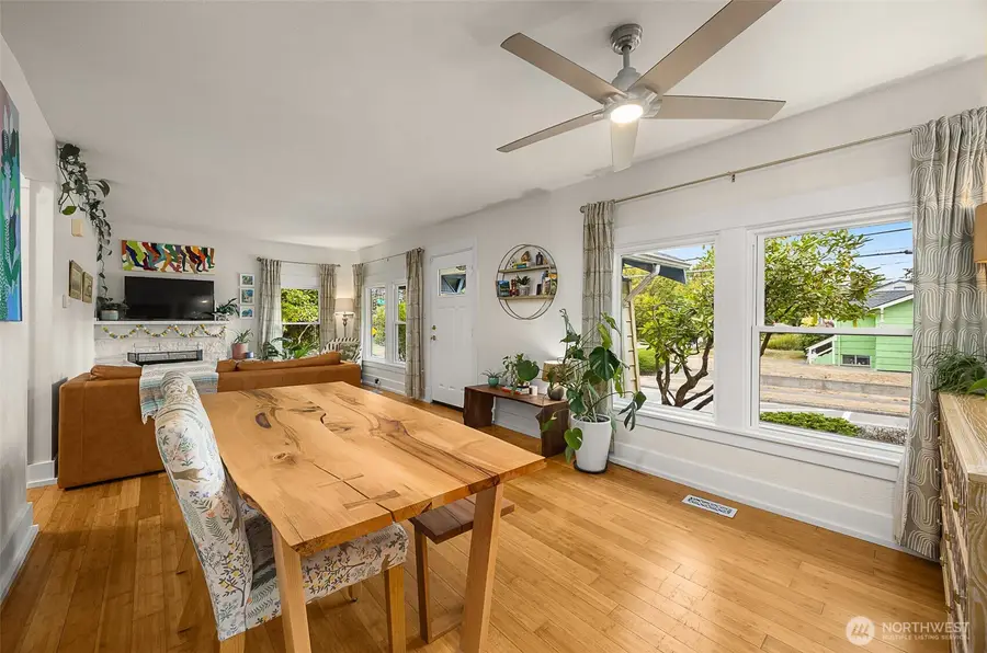 3421 SW Trenton Street, Seattle, WA 98126 - #2