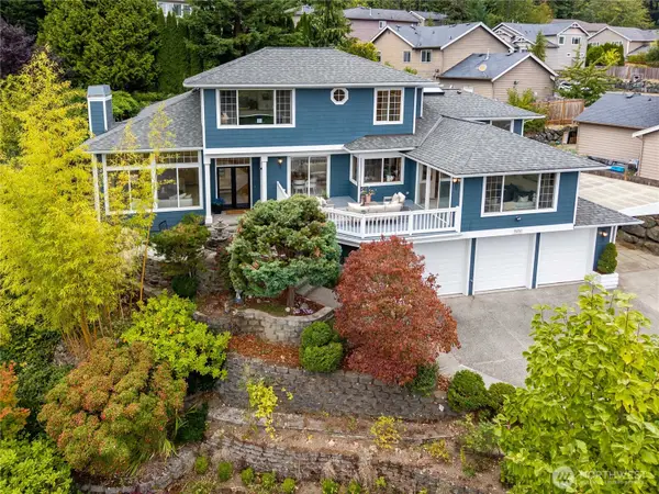 5404 197th Street, Lake Forest Park, WA 98155