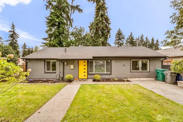 22904 53rd Avenue W, Mountlake Terrace, WA 98043