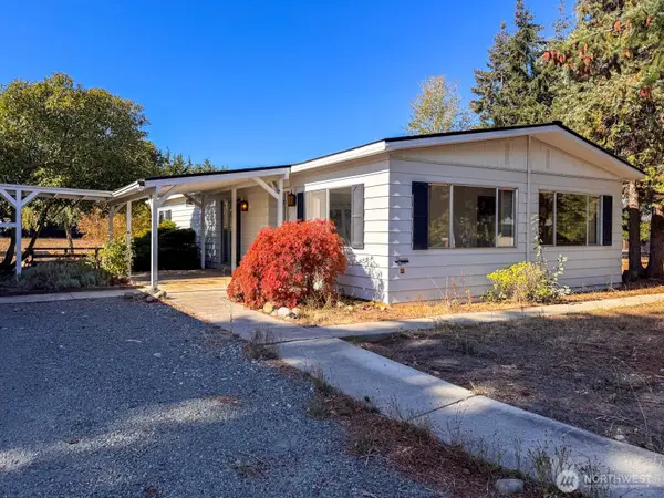 791 W Elliott Court, Sequim, WA 98382