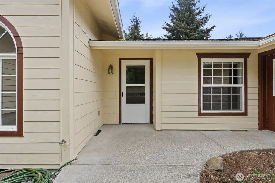 123 Robert Frost Drive, Centralia, WA 98531 - #3