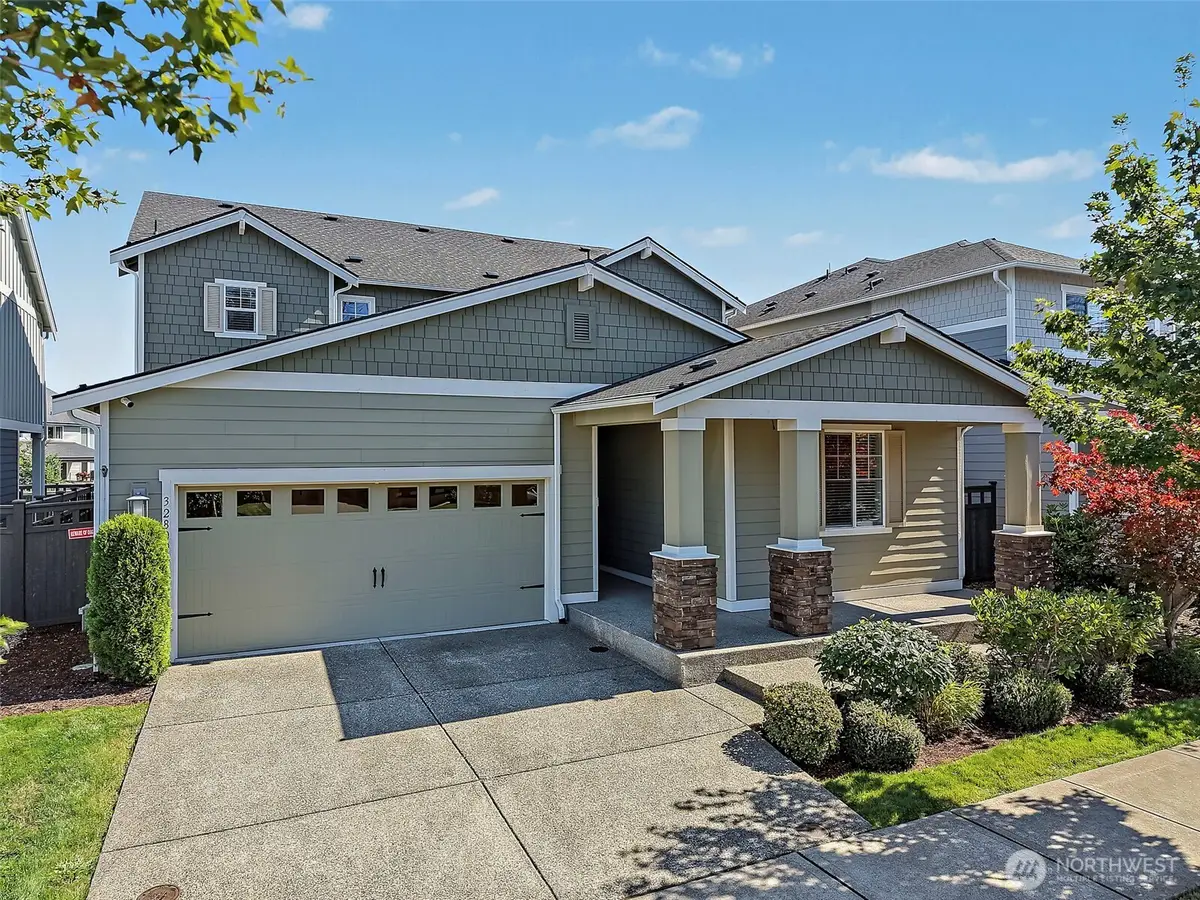 32800 Ash Avenue Se, Black Diamond, WA 98010 - #1