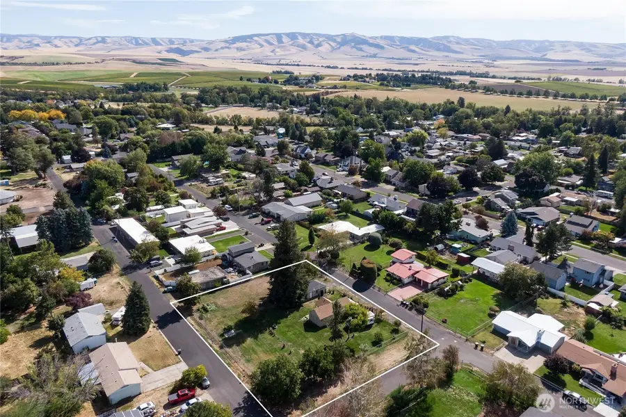 1849 Delmont Street, Walla Walla, WA 99362 - #2