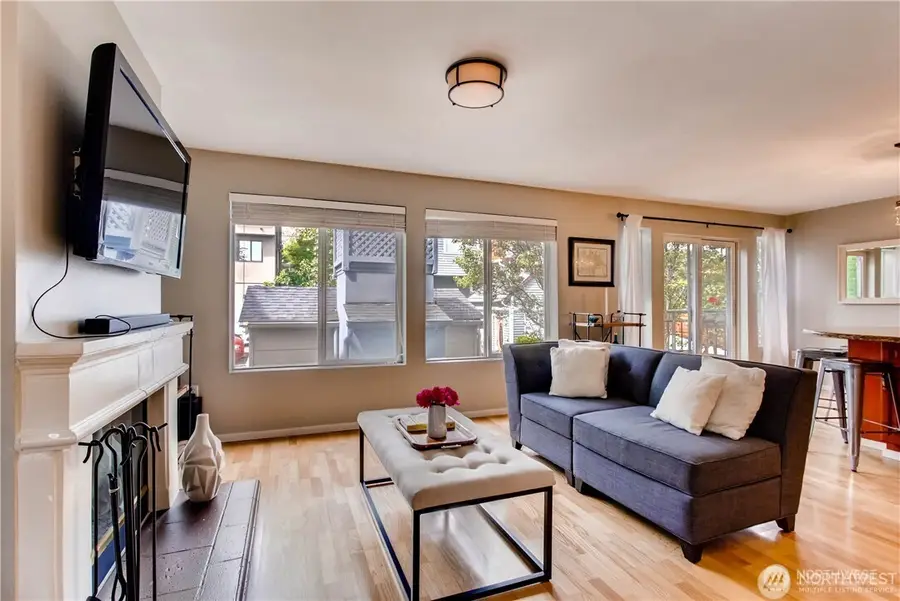 500 Aloha Street #211, Seattle, WA 98109 - #2