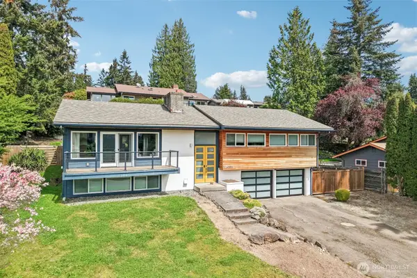 12456 SE 27th Street, Bellevue, WA 98005