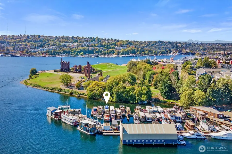 2143 N Northlake Way #64, Seattle, WA 98103 - #3