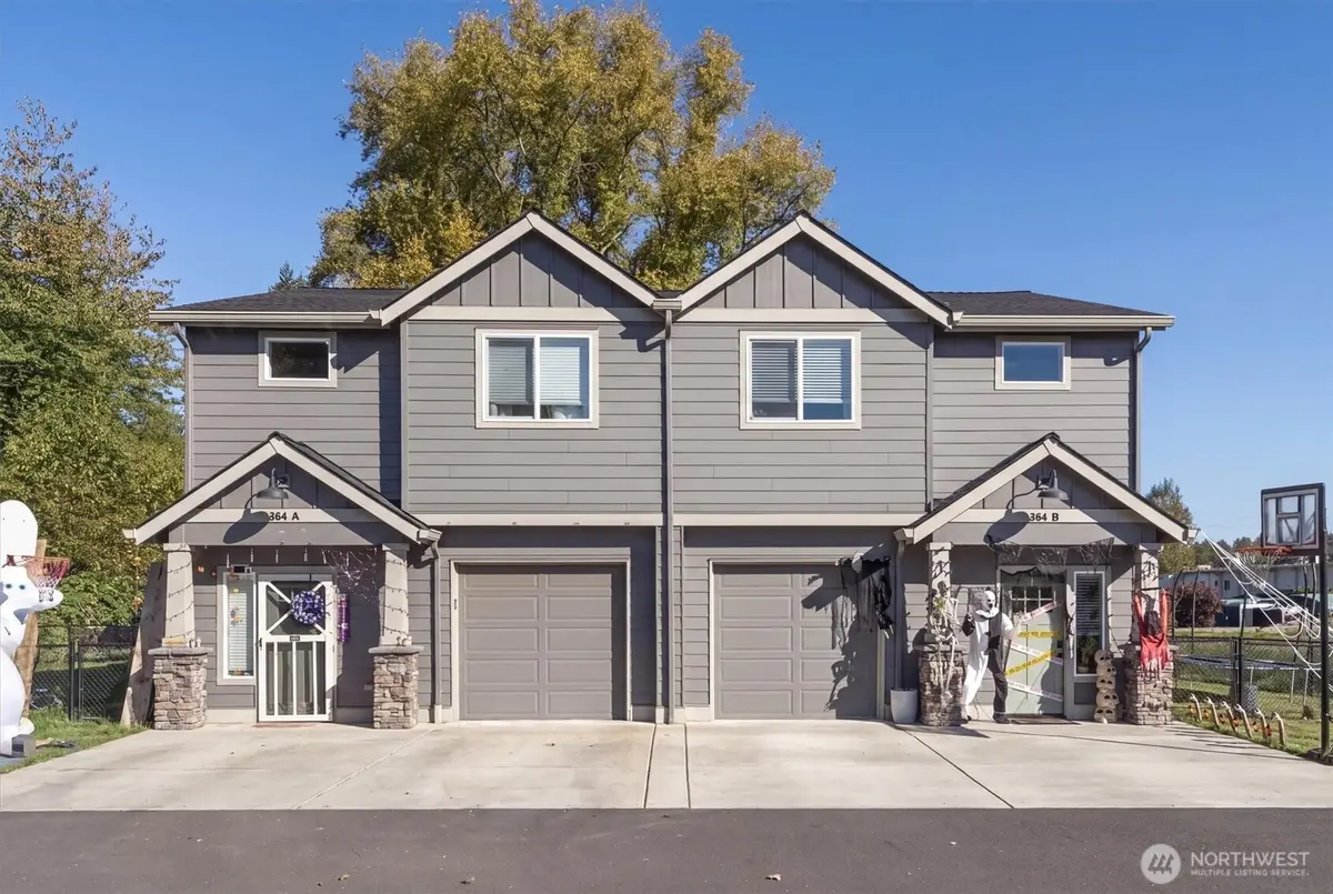 364 Cemetery Road, Castle Rock, WA 98611 - #1