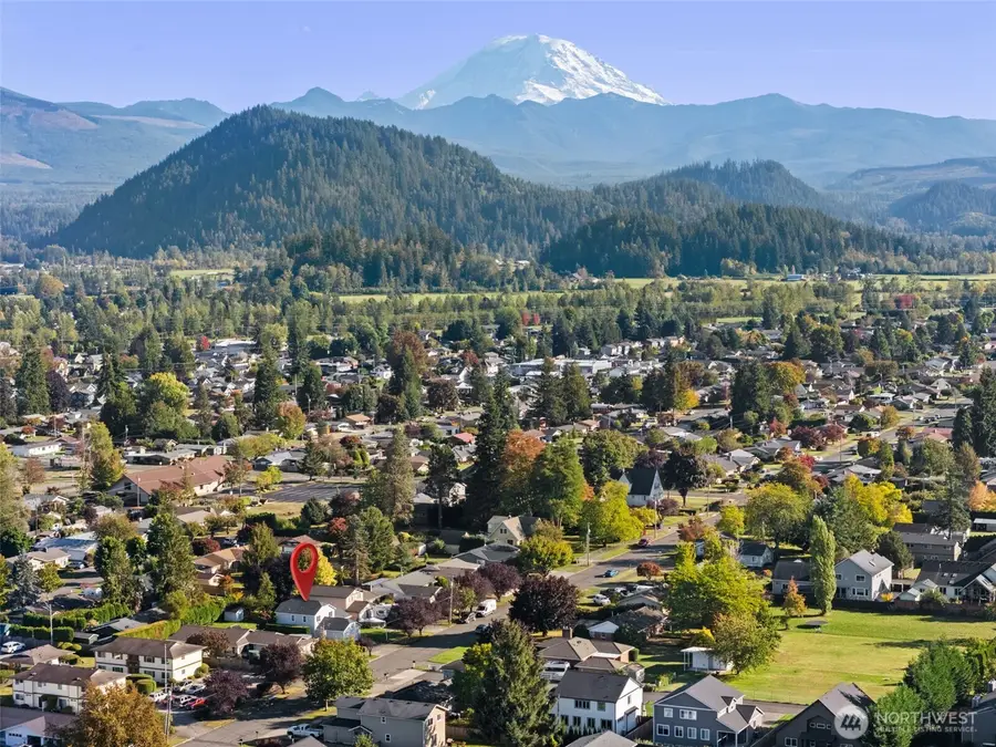 1471 Florence St, Enumclaw, WA 98022 - #2