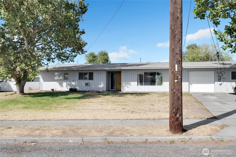 9023 Mcconnell Drive #A, Moses Lake, WA 98837 - #3