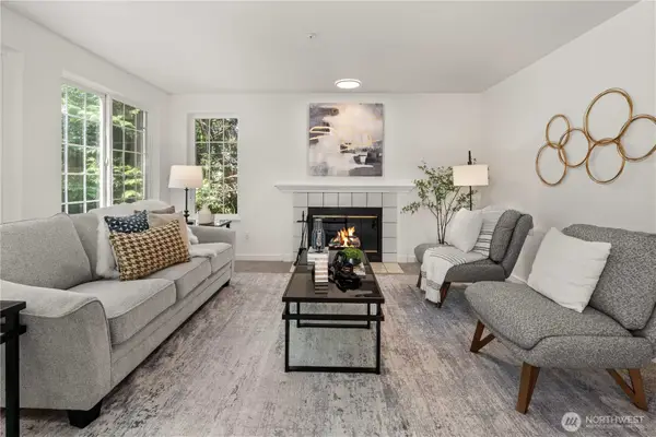 1628 118th Avenue Se #F217, Bellevue, WA 98005
