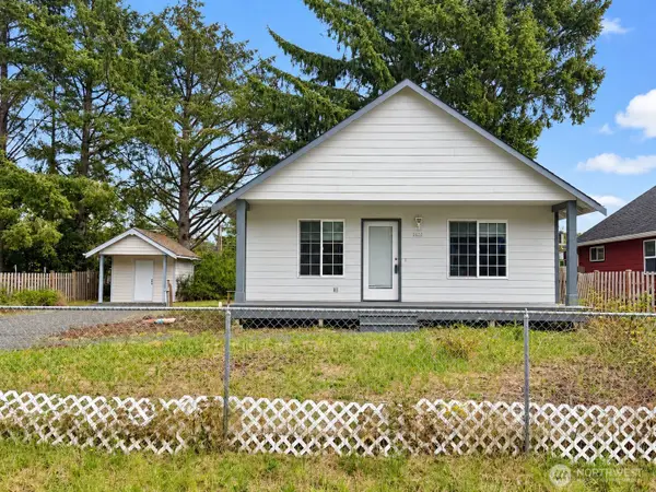 184 S Narwhal Loop Sw, Ocean Shores, WA 98569