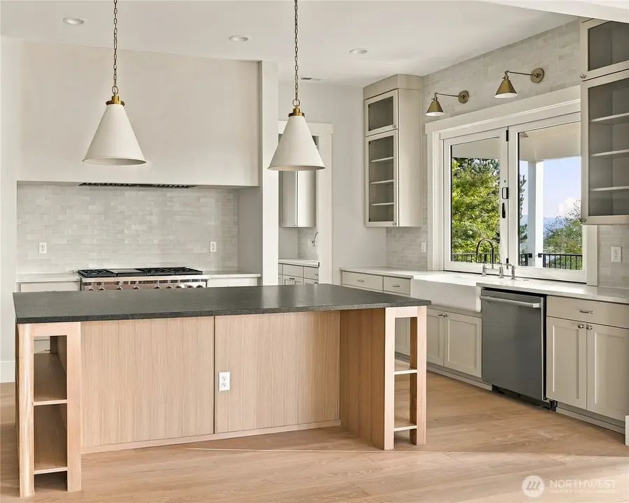 7322 58th Ave Ne, Seattle, WA 98115 - #3