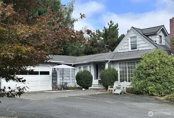 16414 104th Avenue Ne, Bothell, WA 98011