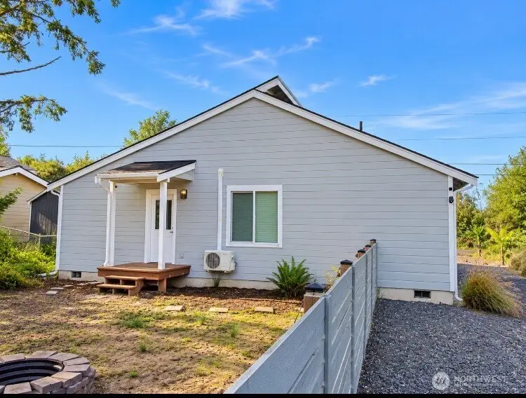 146 N Port Loop Nw, Ocean Shores, WA 98569 - #3