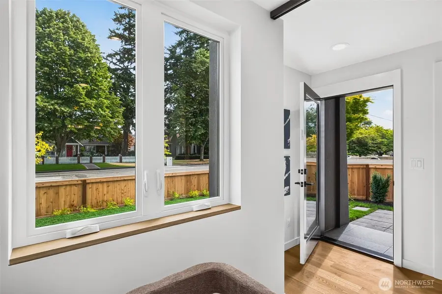 2631 34th Avenue W, Seattle, WA 98199 - #3
