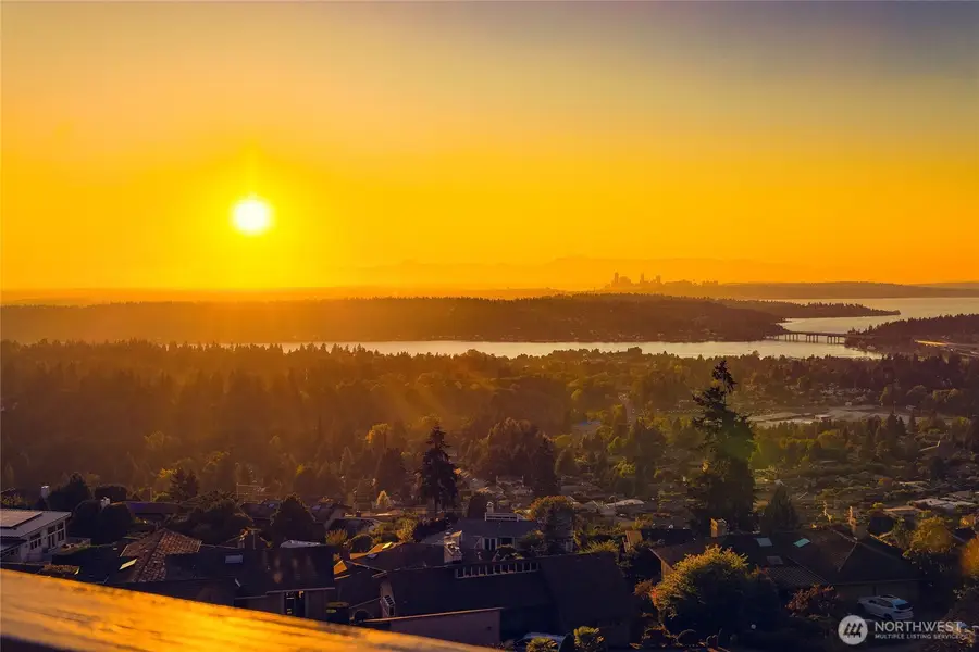 4651 138th Avenue Se, Bellevue, WA 98006 - #3