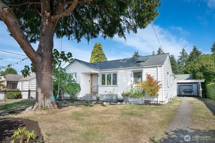 1218 NE 117th Street, Seattle, WA 98125 - #2