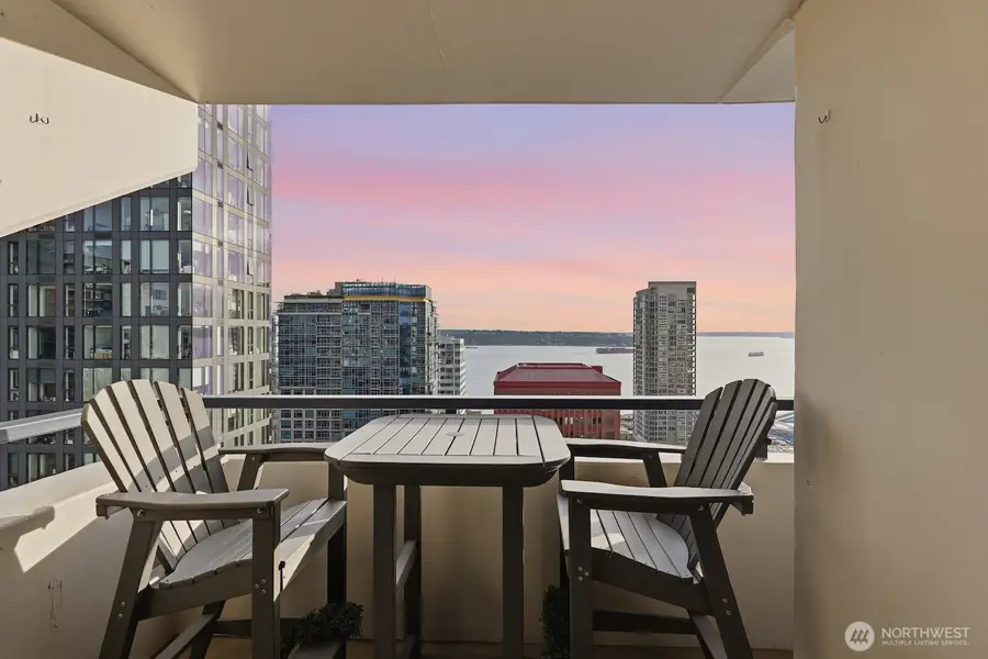 2100 3rd Avenue #2601, Seattle, WA 98121 - #2