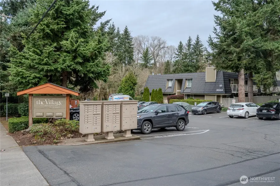 9904 NE 124th Street #1005, Kirkland, WA 98034 - #2