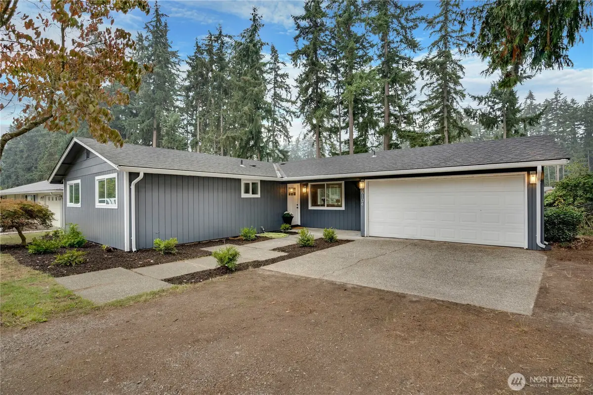 6104 190th Avenue Ct E, Lake Tapps, WA 98391 - #1