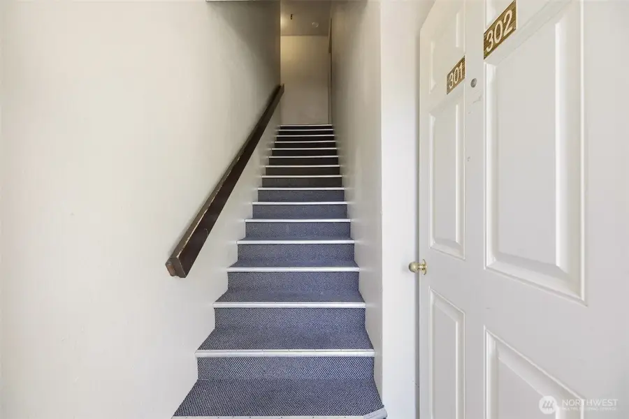 2120 Highland Ave Avenue #301, Everett, WA 98201 - #3
