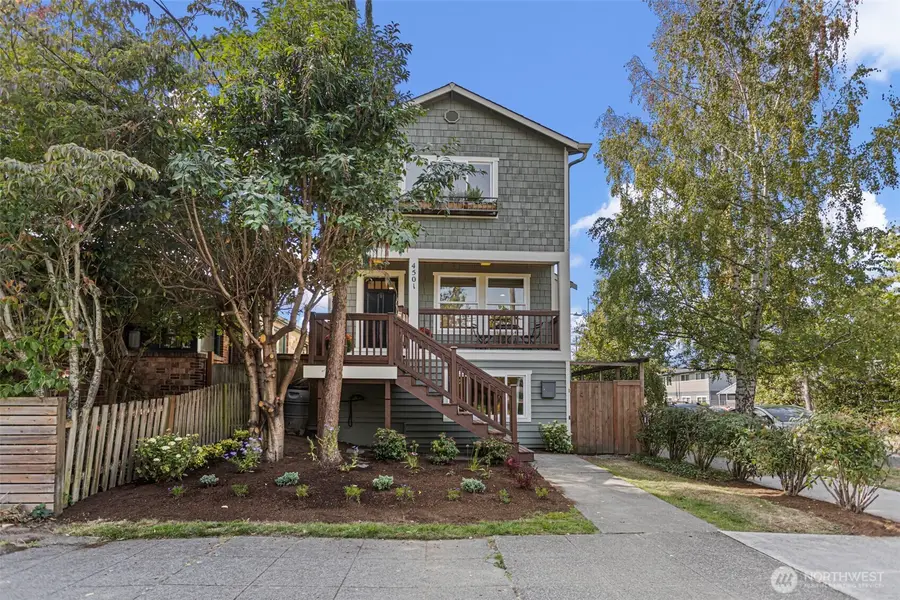 4501 39th Avenue S, Seattle, WA 98118 - #2