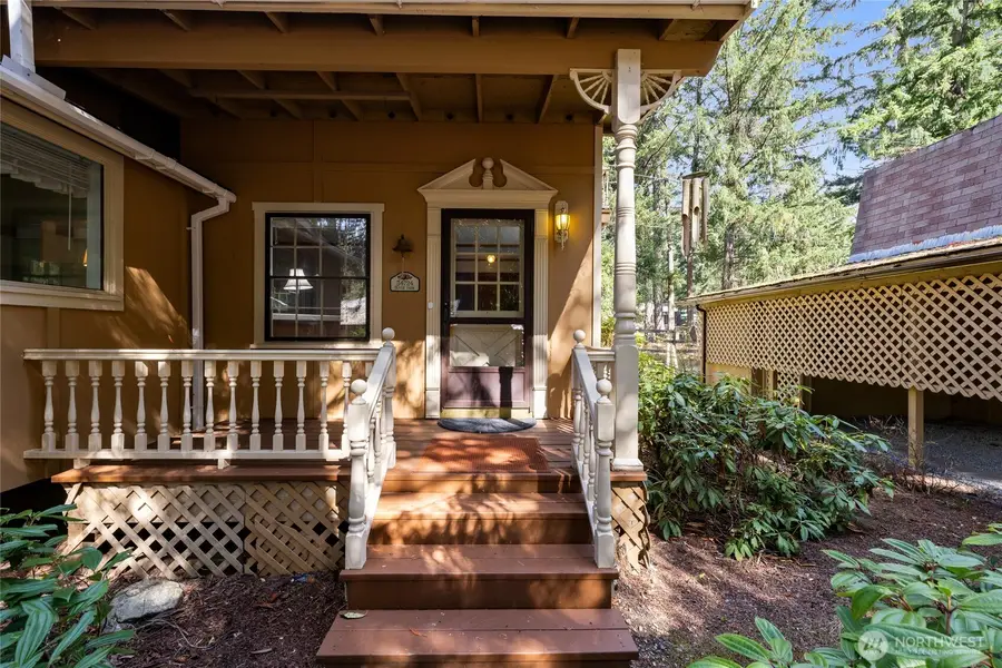 34724 48th Avenue E, Eatonville, WA 98328 - #2