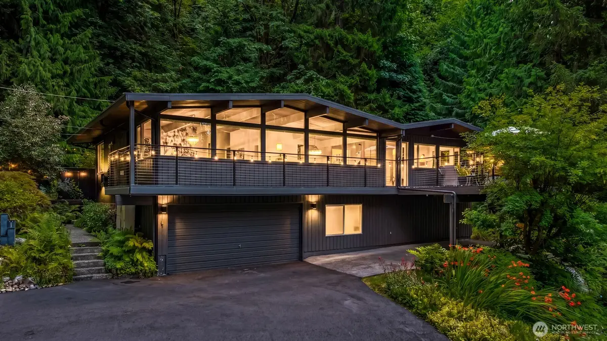 20200 37th Avenue Ne, Lake Forest Park, WA 98155 - #1
