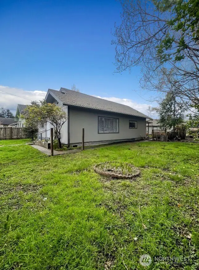 518 California Street, South Bend, WA 98586 - #2