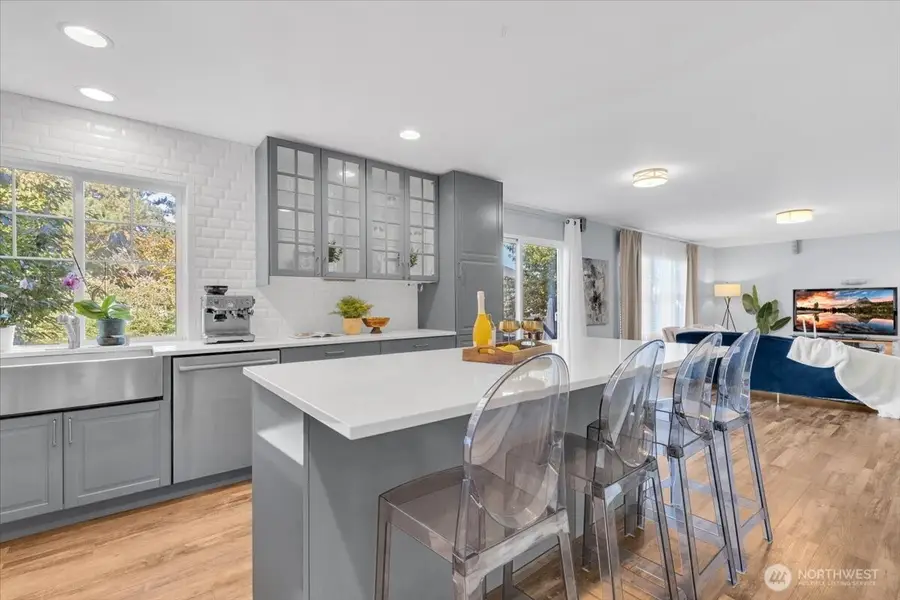 223 243 Avenue Se, Sammamish, WA 98074 - #3