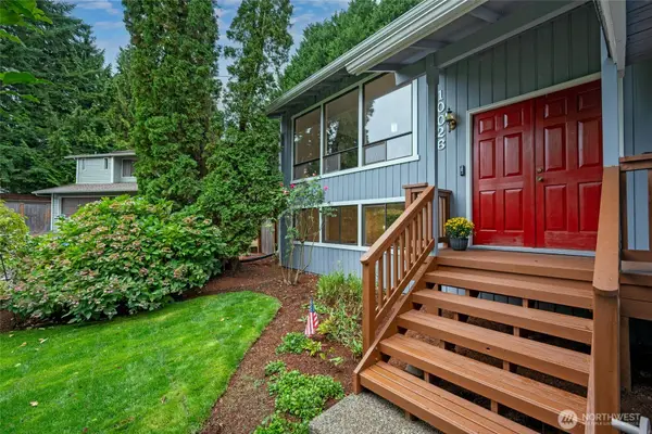 10026 NE 140th St, Kirkland, WA 98034