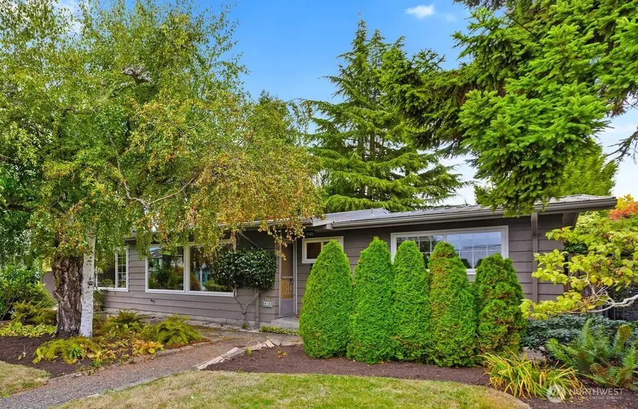 418 2nd Avenue N, Edmonds, WA 98020 - #2