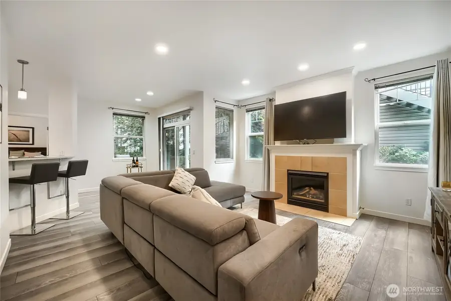 1500 S 18th Street #F102, Renton, WA 98055 - #3