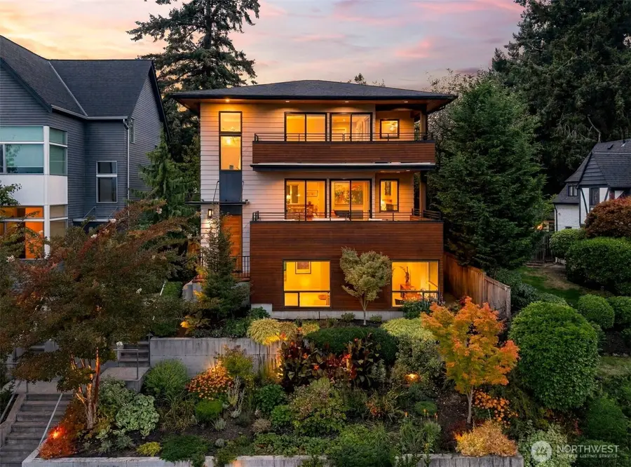 3715 Cascadia Avenue S, Seattle, WA 98144 - #2