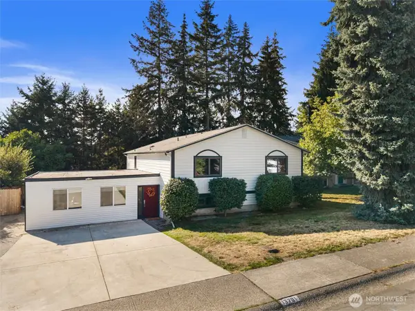 13701 115th Avenue Ne, Kirkland, WA 98034