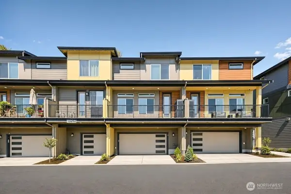 13202 NE 127th Court #D, Kirkland, WA 98034