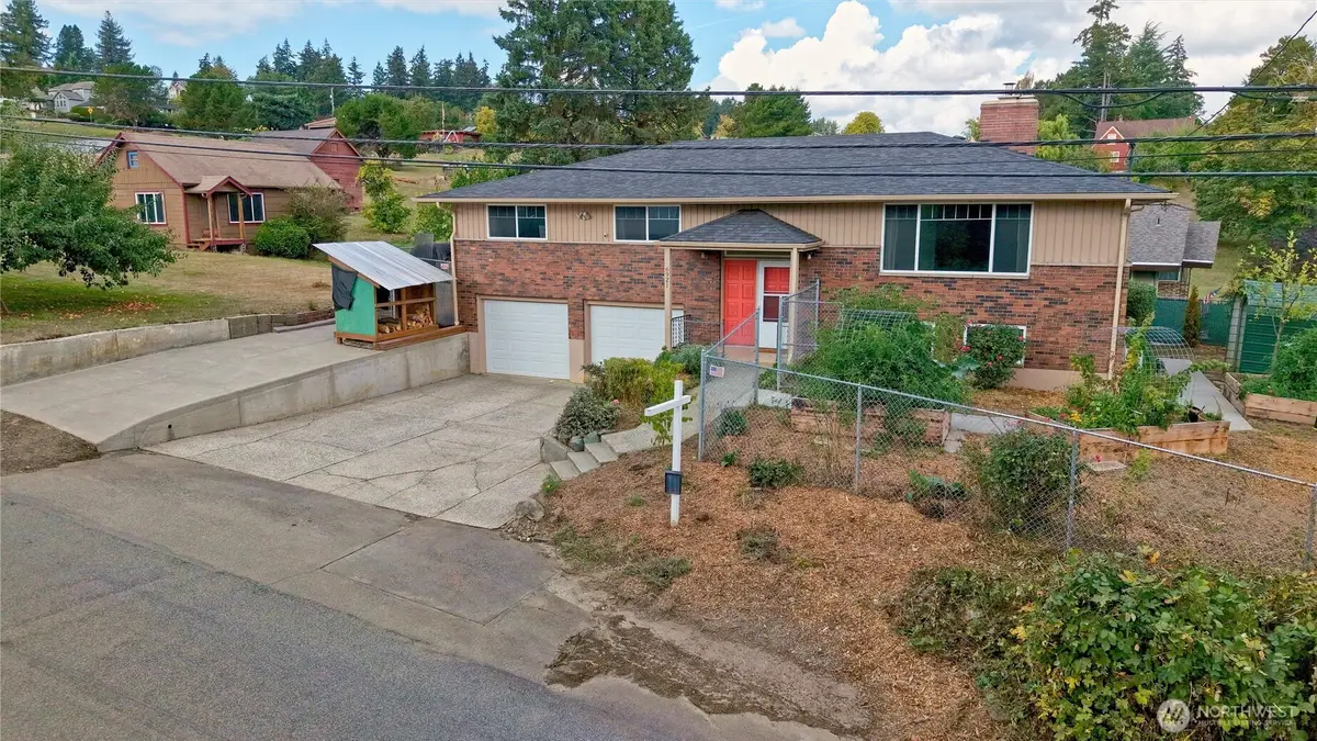 6921 12th Street E, Tacoma, WA 98424 - #1