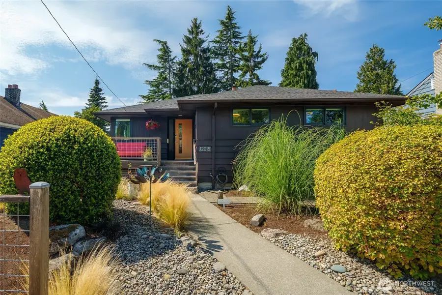 12015 Dayton Avenue N, Seattle, WA 98133 - #2
