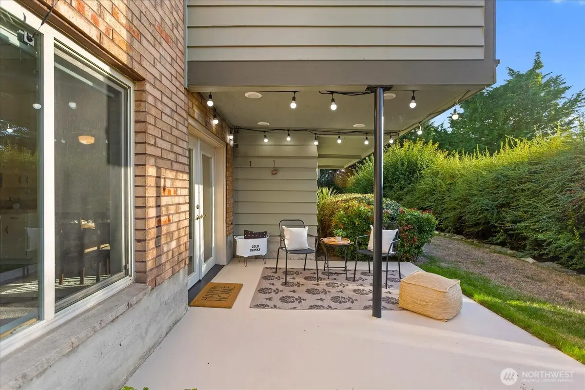 220 Alder Street #1, Edmonds, WA 98020 - #1