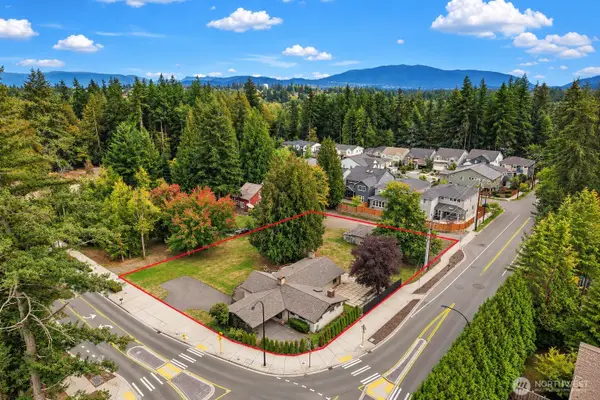 21805 SE 4th Street, Sammamish, WA 98074