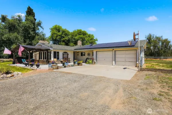 2841 Mapleway Road, Yakima, WA 98908
