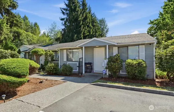 406 E Pioneer Street #E, Granite Falls, WA 98252