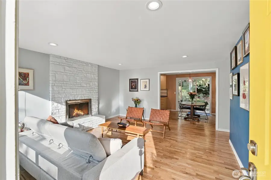 22221 92nd Avenue W, Edmonds, WA 98020 - #2
