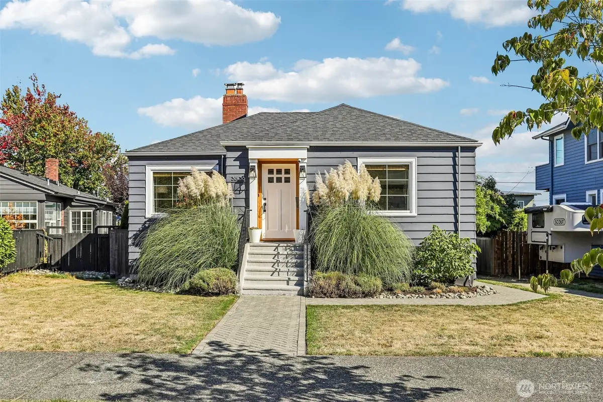 3806 36th Avenue Sw, Seattle, WA 98126 - #1