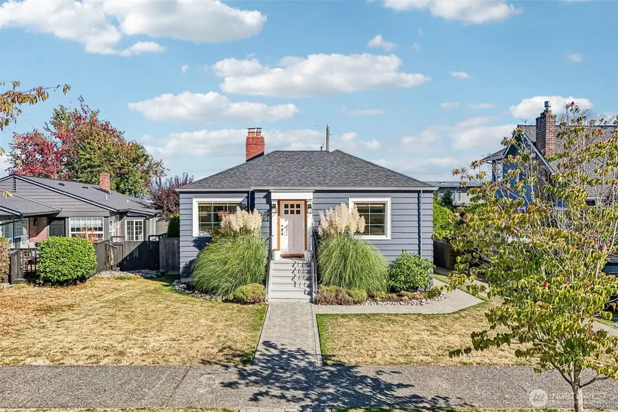 3806 36th Avenue Sw, Seattle, WA 98126 - #2