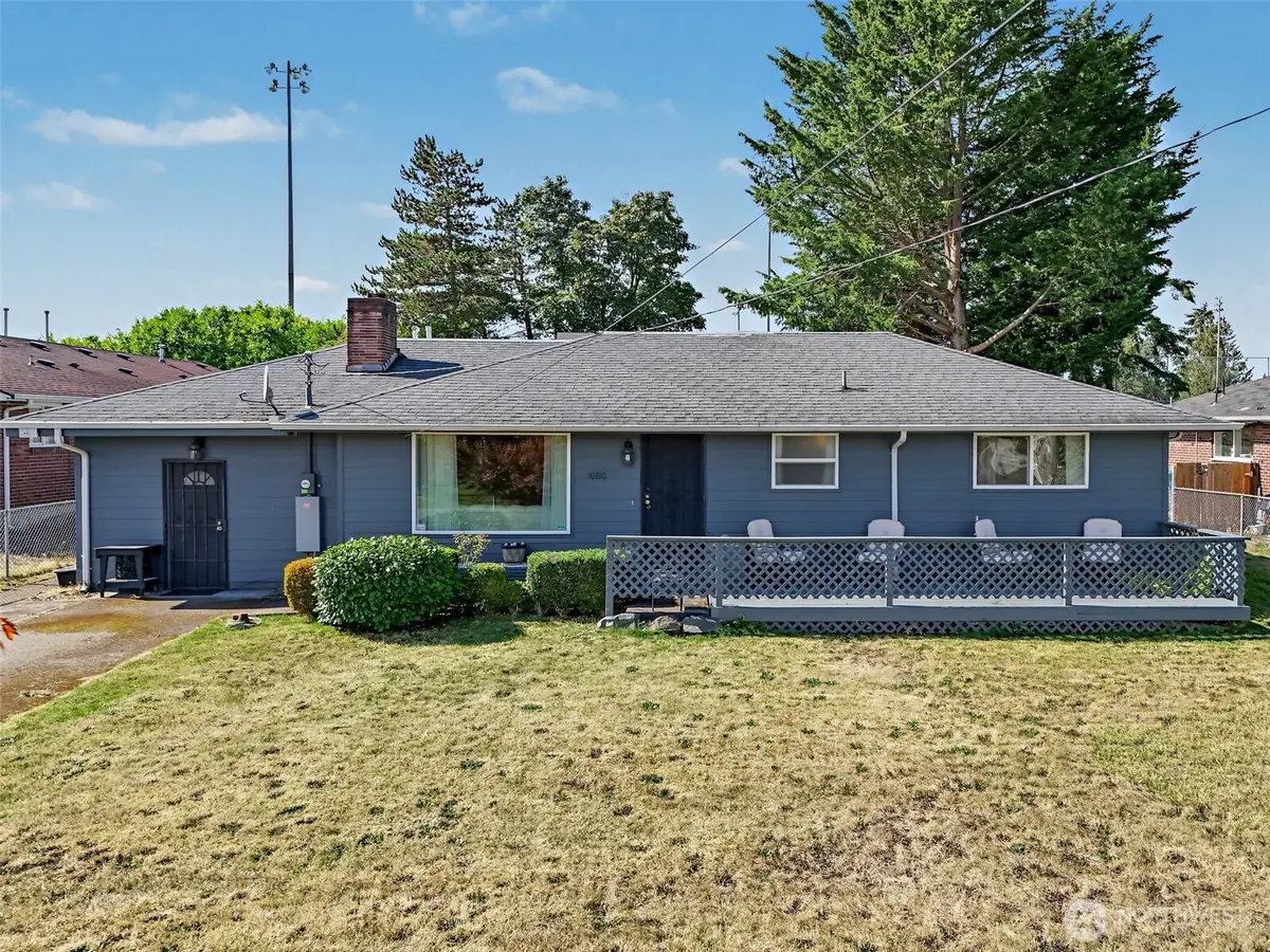 10810 59th Avenue Sw, Lakewood, WA 98499 - #1