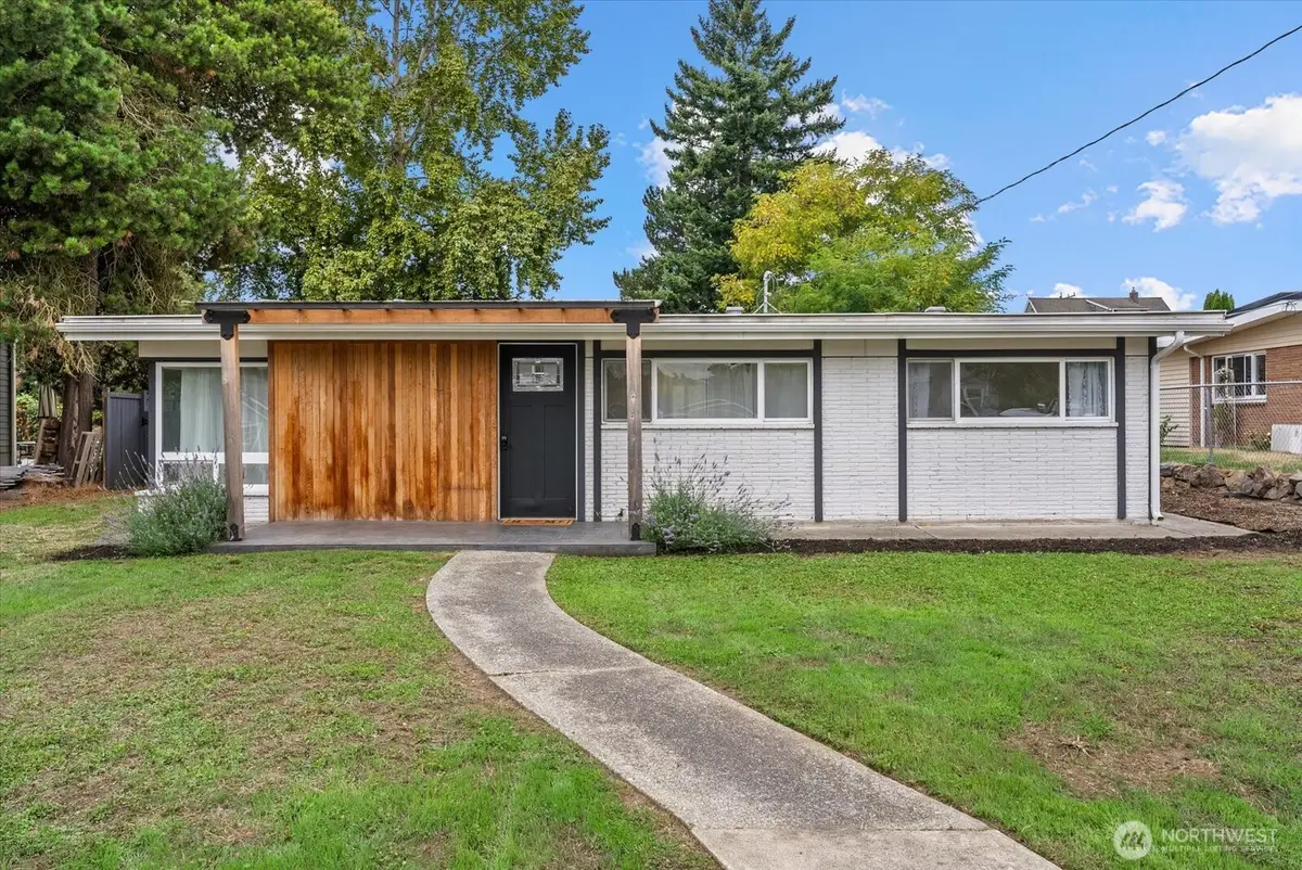 10839 11th Avenue Sw, Seattle, WA 98146 - #1
