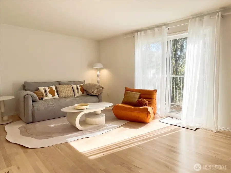 1621 S Weller Street #B, Seattle, WA 98144 - #2