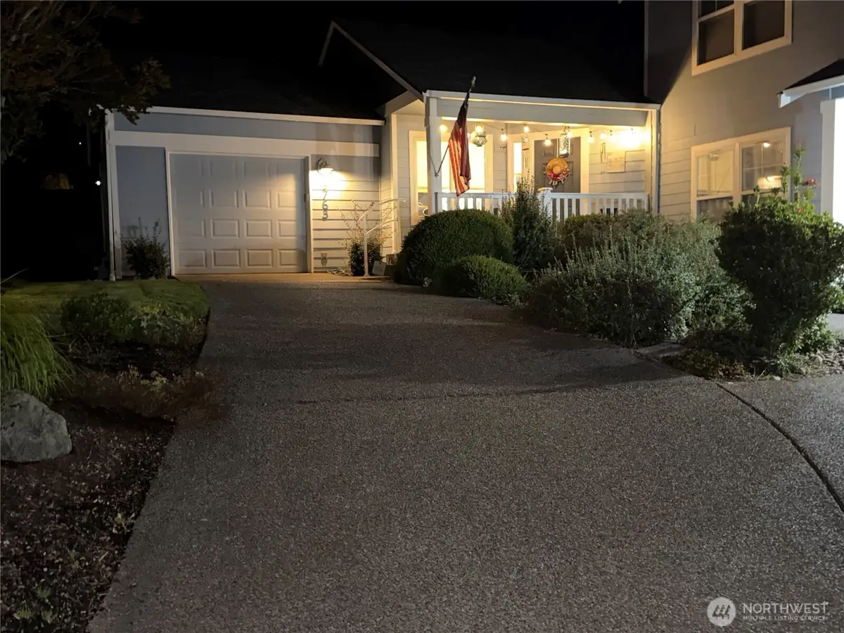 9763 Ebbtide Lane Nw, Silverdale, WA 98383 - #1